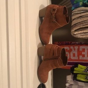 Brown Express booties